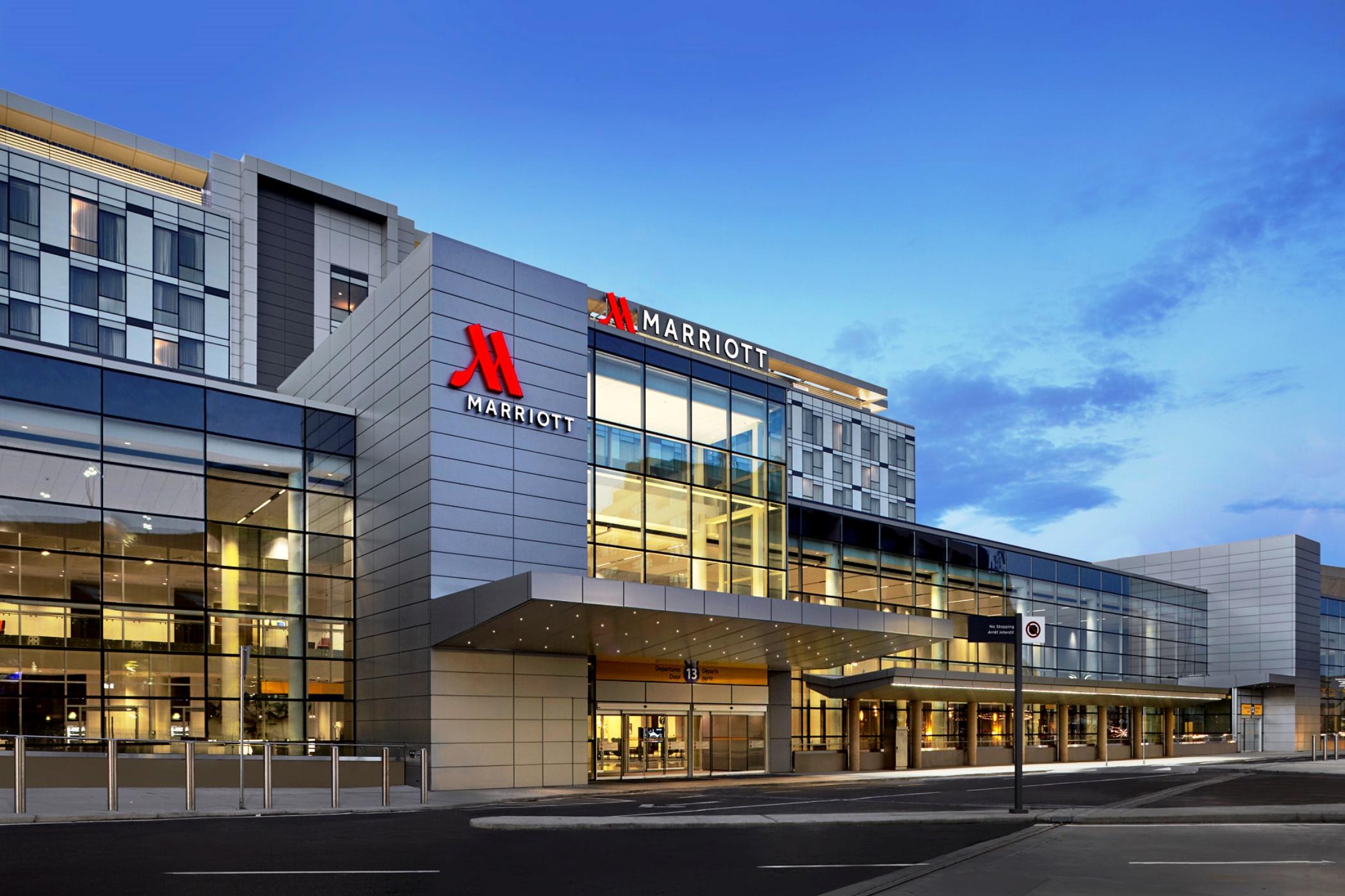 Calgary Airport Marriott In-Terminal Hotel Экстерьер фото